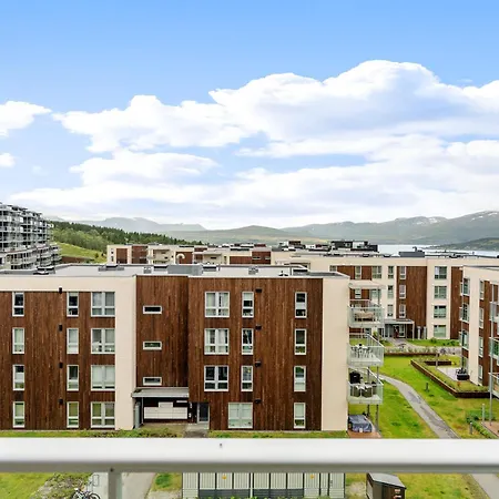 With Stunning View Apartamento Tromsø