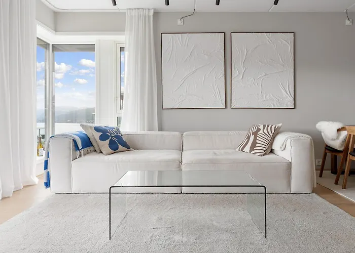 With Stunning View Apartamento Tromsø