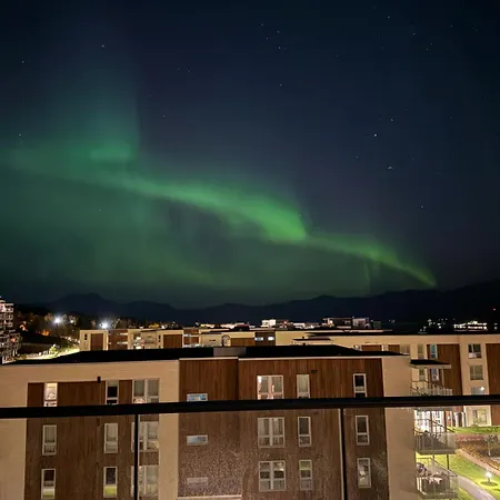 With Stunning View * ترومسو